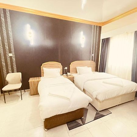 Galaxy Star Hotel Dubai Exterior photo
